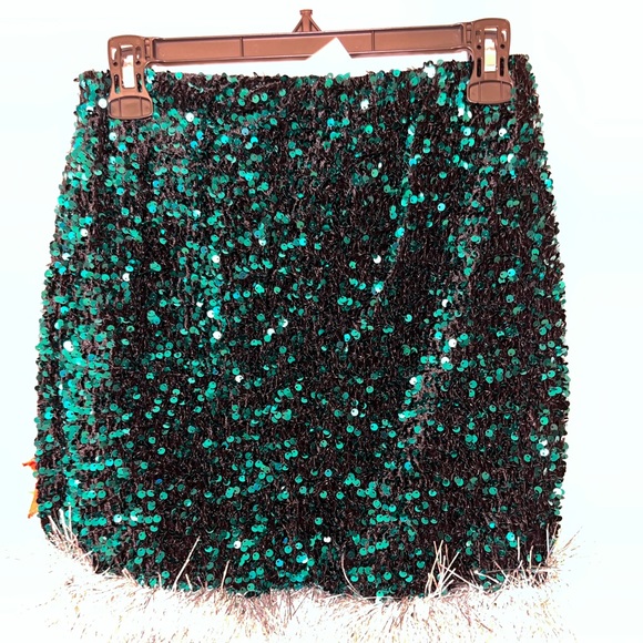 NWT Ugly Christmas Sweater Skirt - Picture 3 of 8